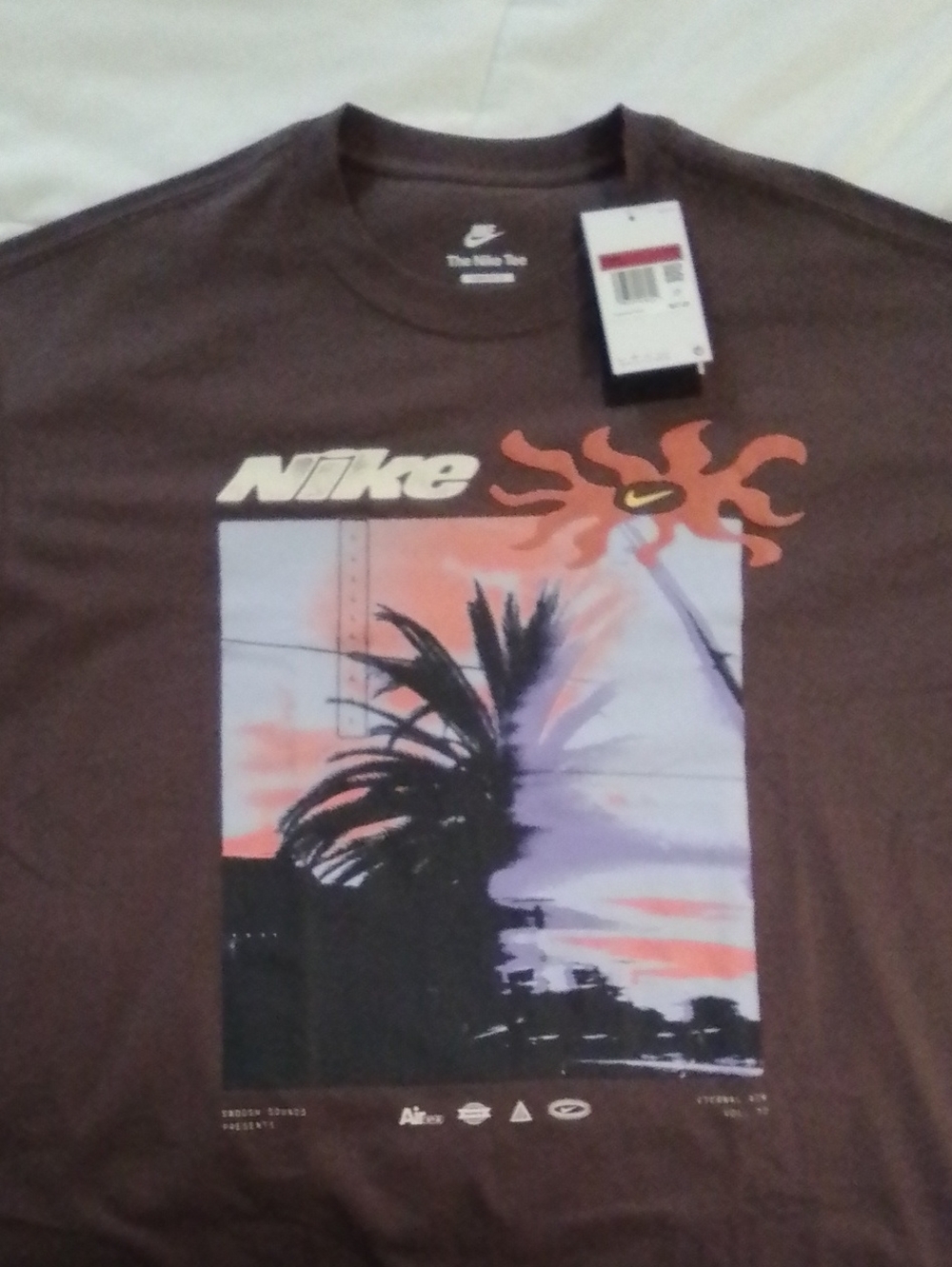 Nike Brown Short-Sleeve Tee with Sunset Palm Graphic